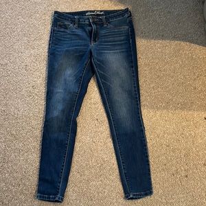 Universal thread mid rise jeggings size 4 short